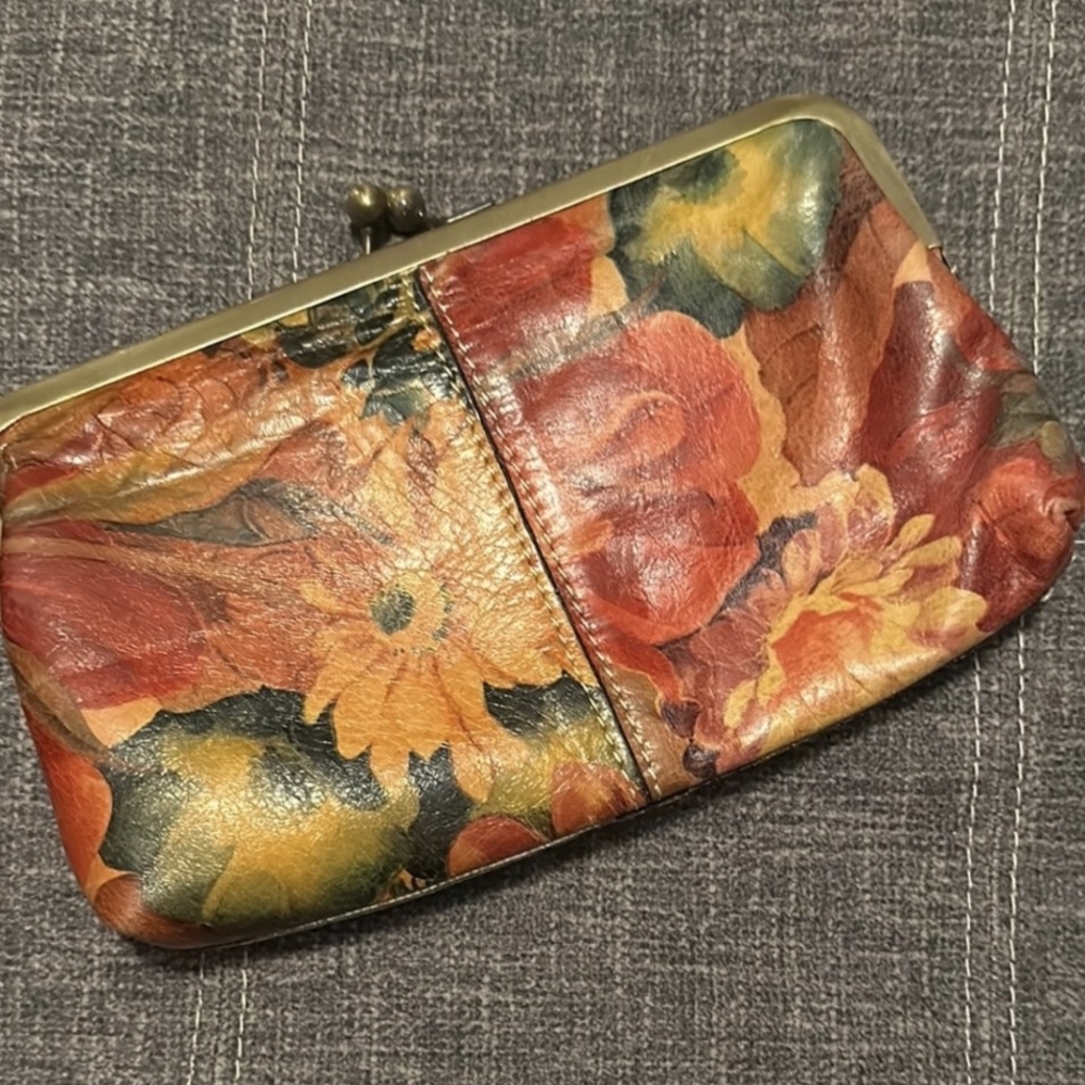 Patricia Nash Floral Leather Kisslock Medium Clutch in Red and Green EUC - Picture 2 of 8